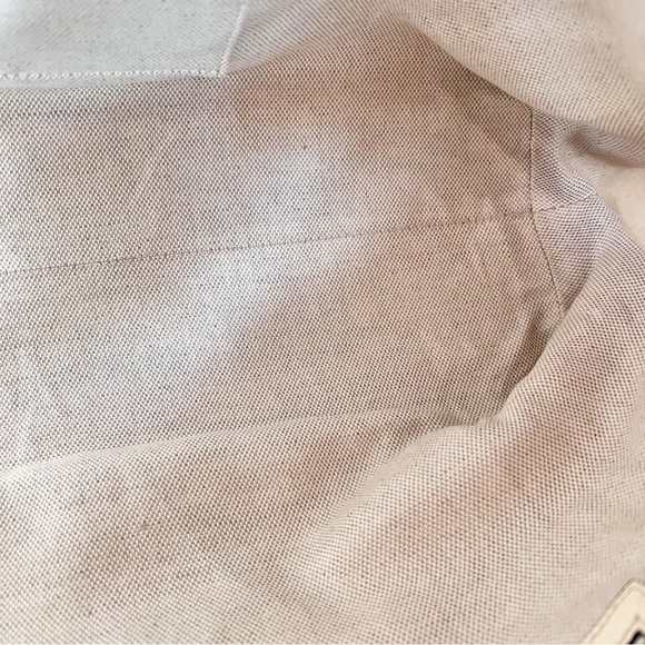 Gucci Soho Leather Shoulder Bag with Tassel Off White Color - Picture 15 of 16